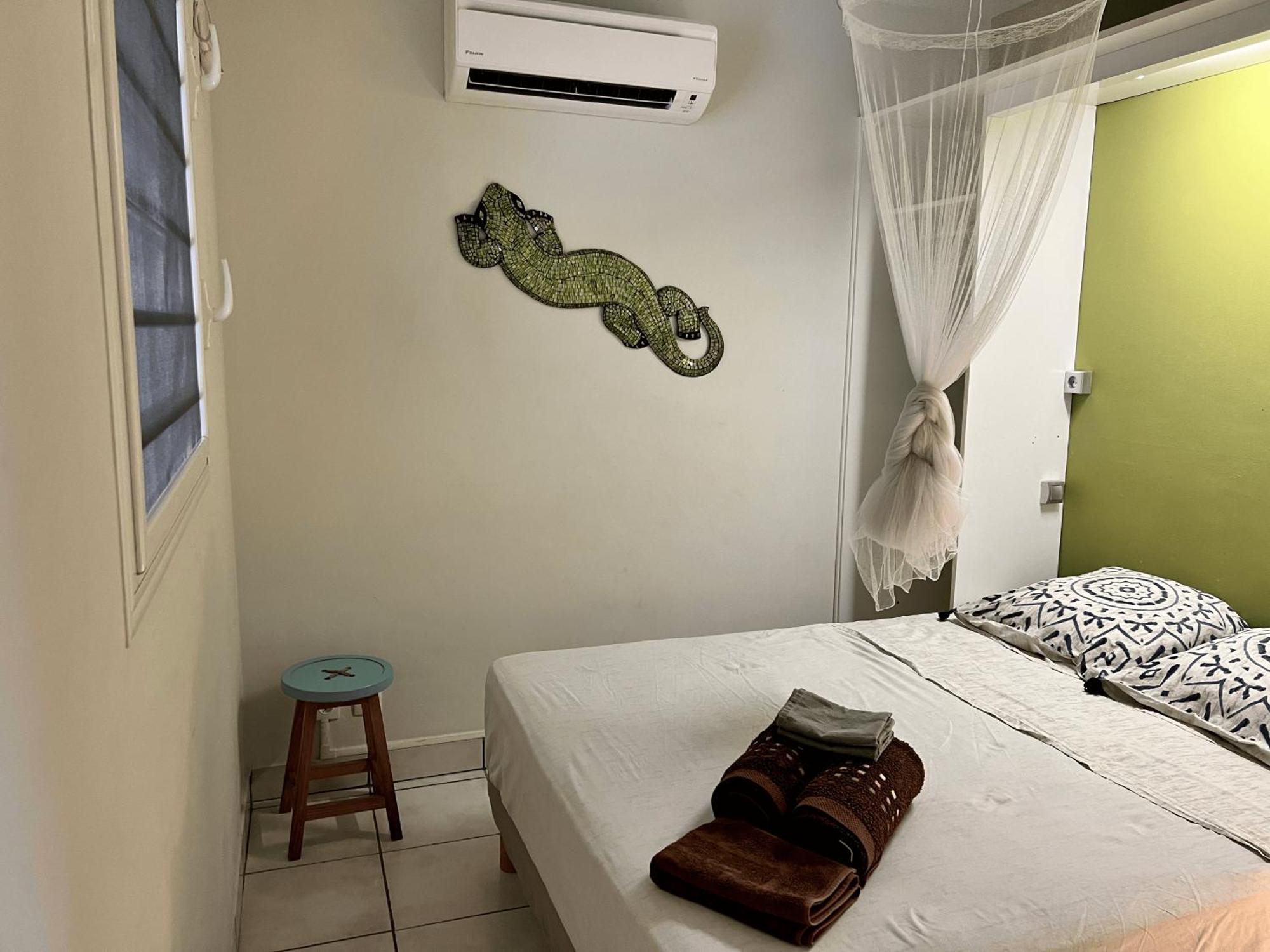 Baz Creole Villa Deshaies Buitenkant foto